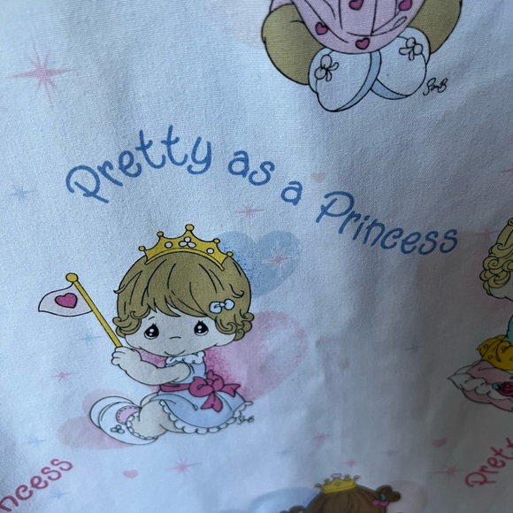 Scrub top Precious Moments Size M or L - Picture 7 of 14